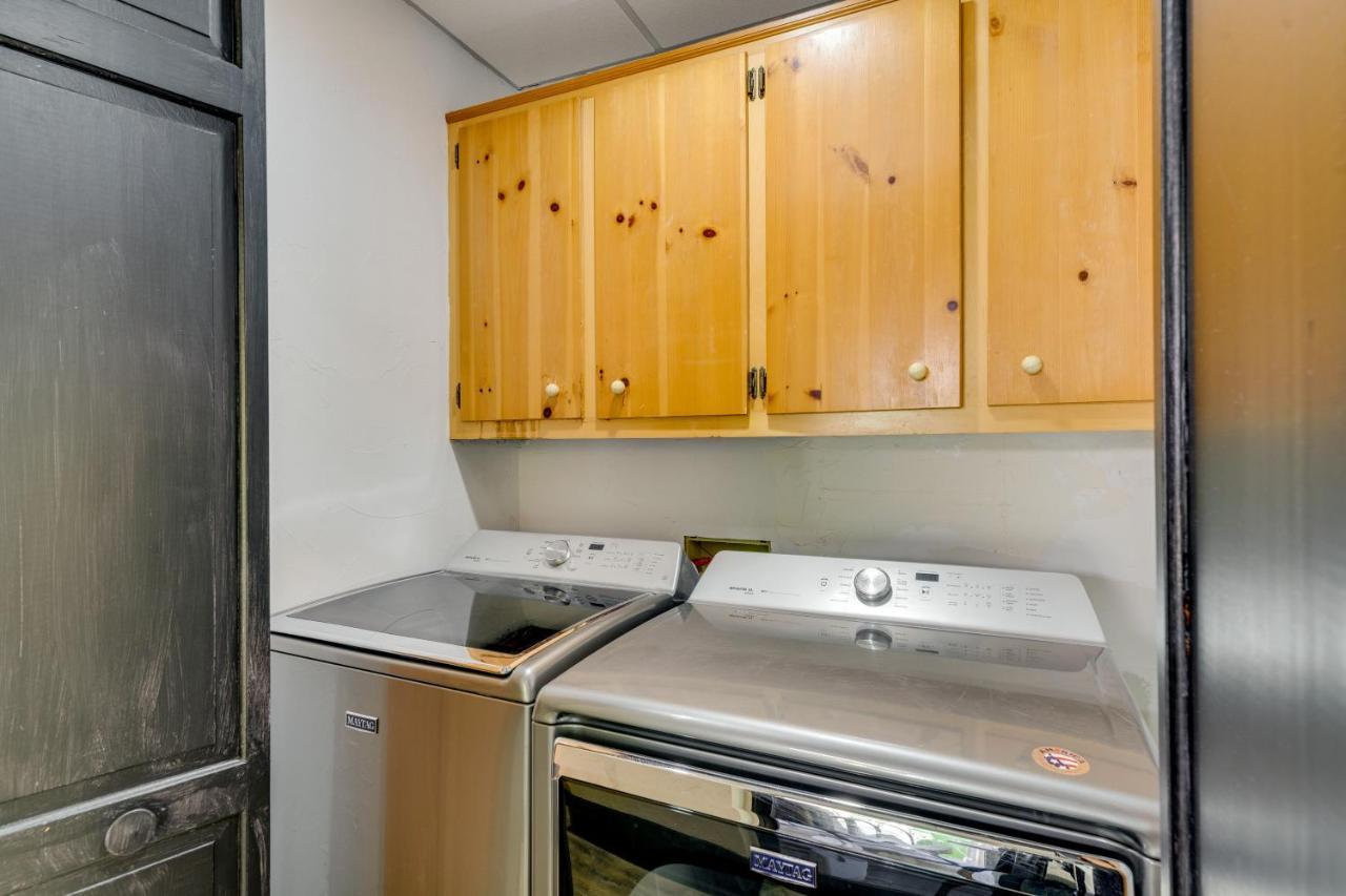 Pet-Friendly Hickory Vacation Rental With Fire Pit! エクステリア 写真